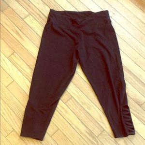 Victoria’s Secret sport leggings with ankle detail